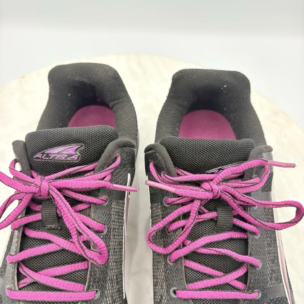 Altra HIIt XT Cross Trainers Black Pink Shoes Athletic Workout Women's Size 9‎